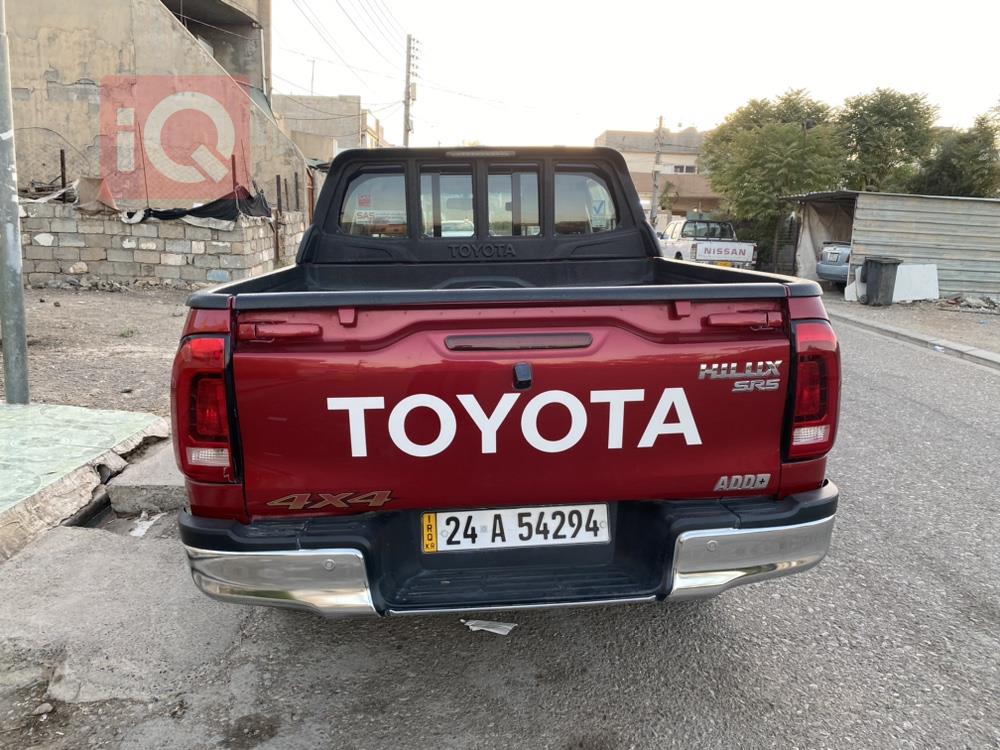 Toyota Hilux